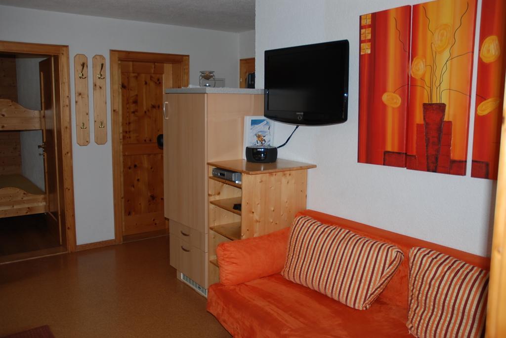 Appartment Ganahl กาชูร์น ภายนอก รูปภาพ